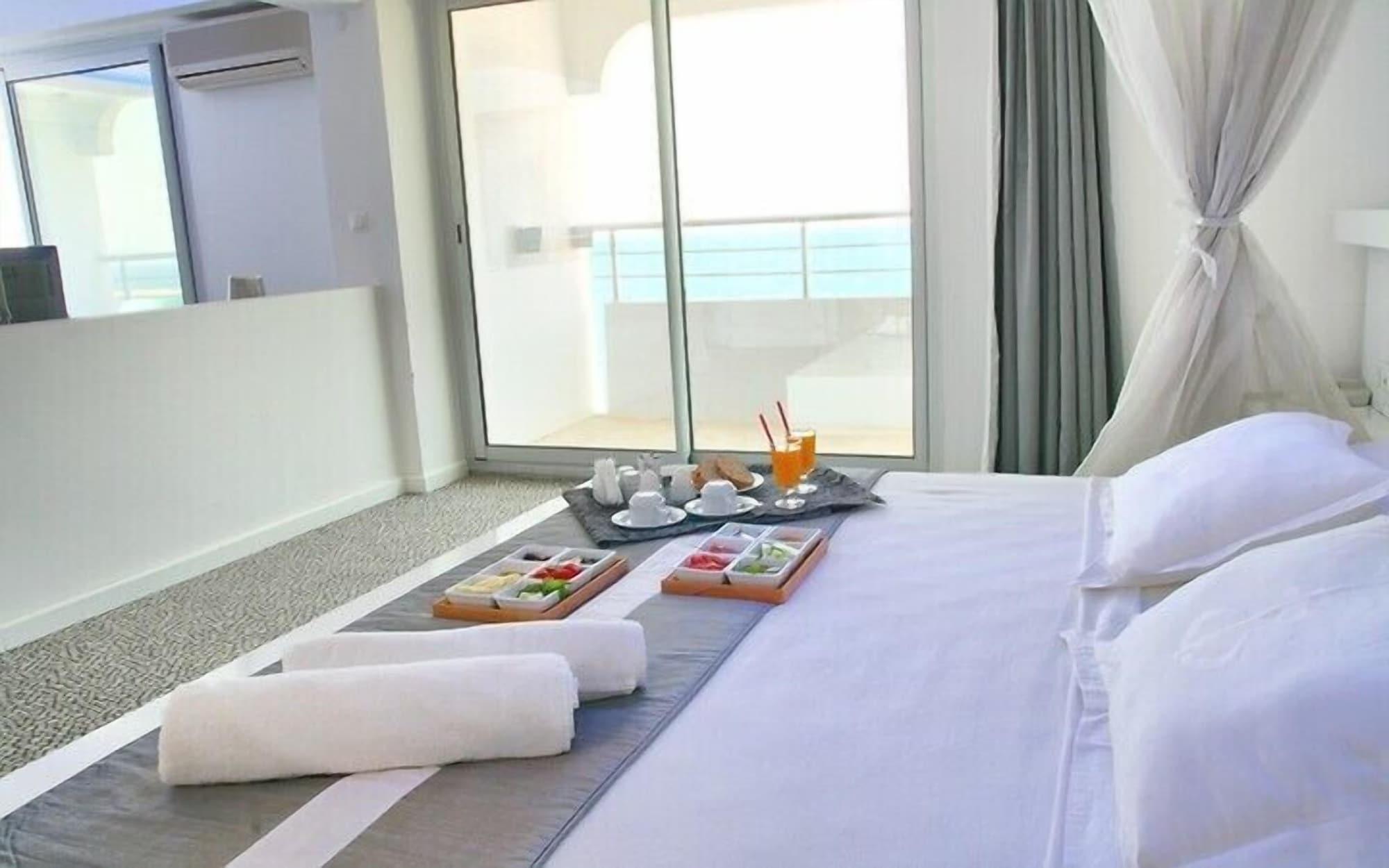 Inkim Hotel 阿拉恰特 外观 照片