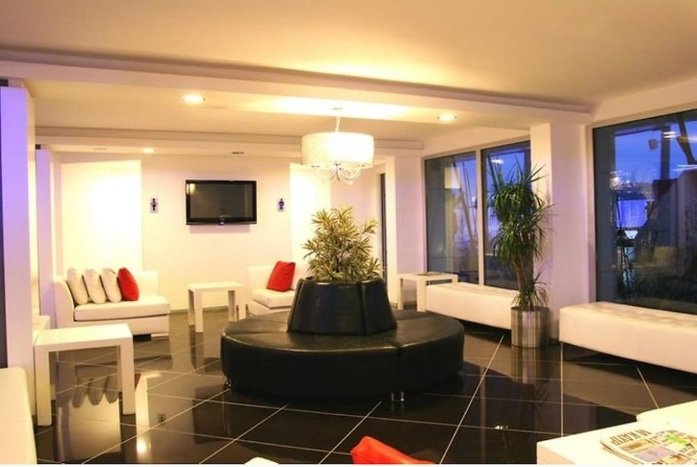 Inkim Hotel 阿拉恰特 外观 照片