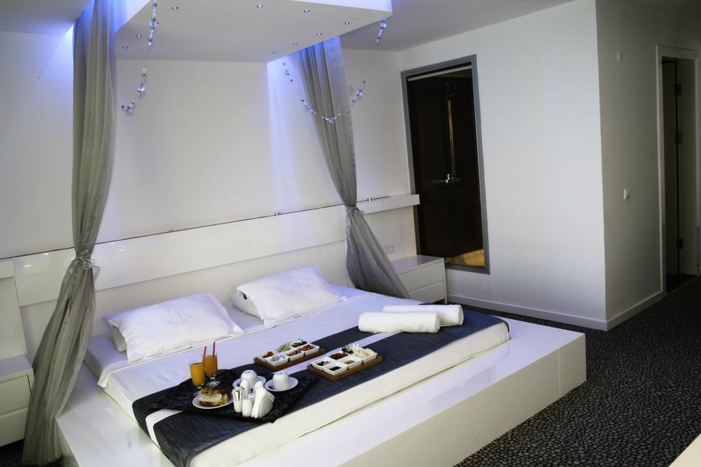 Inkim Hotel 阿拉恰特 外观 照片