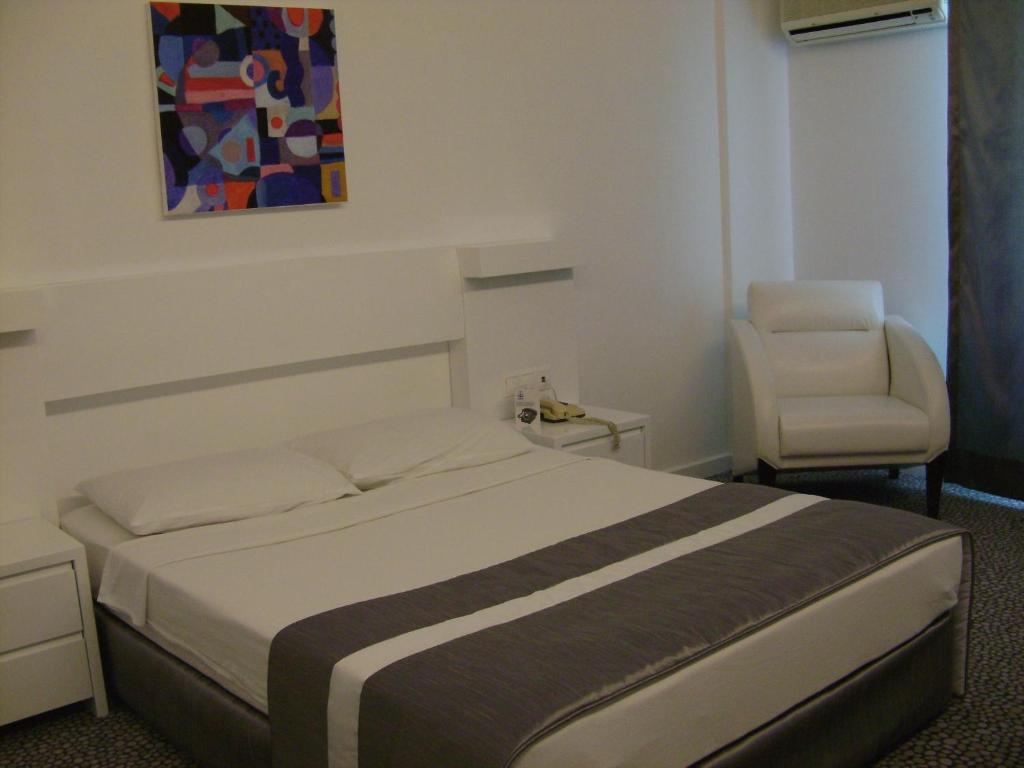 Inkim Hotel 阿拉恰特 外观 照片